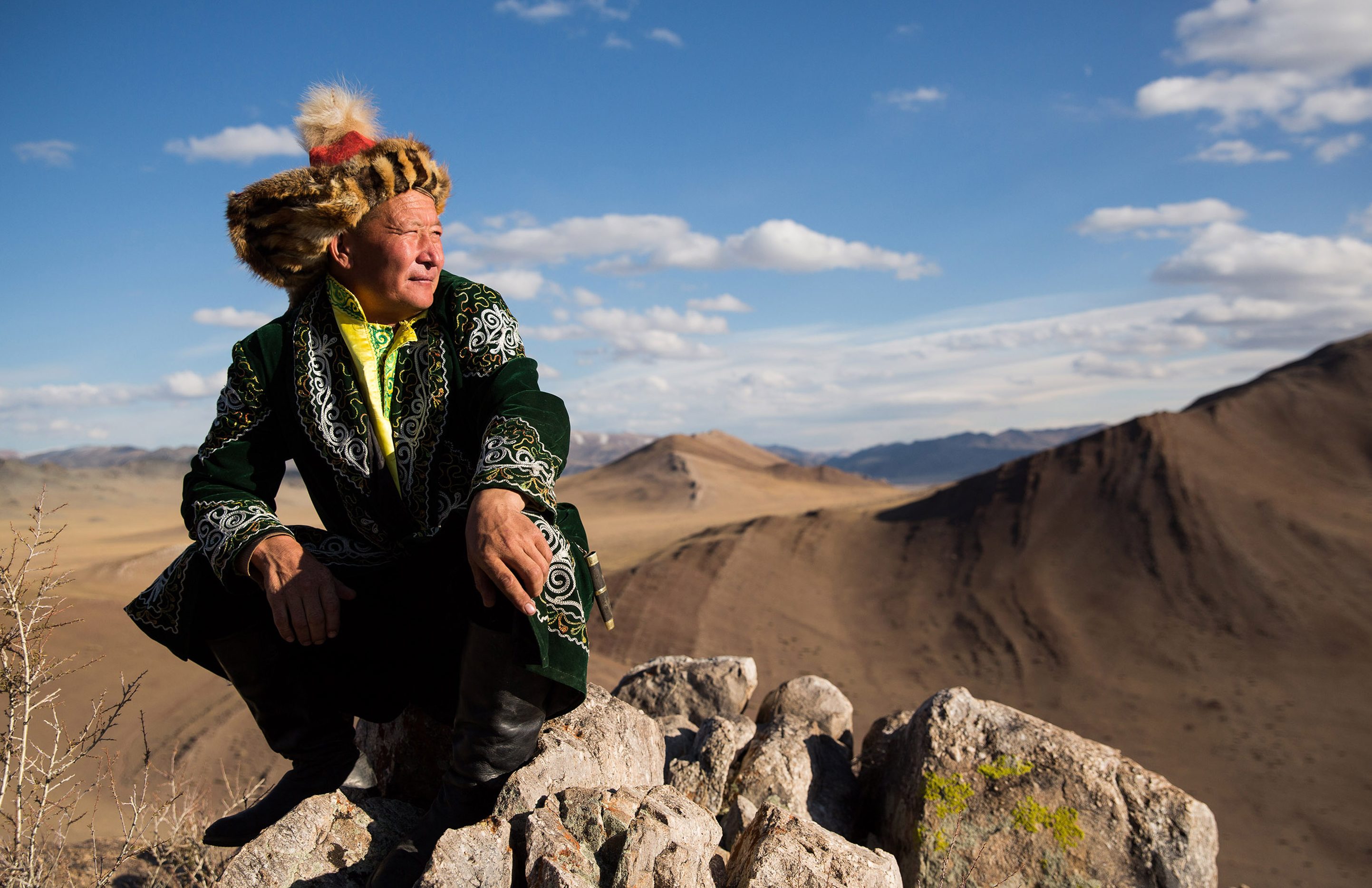 We can offer you a Mongolian Nomad's Migration experience together with Bashakhan