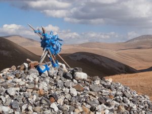 Reasons to visit Mongolia - sacred ovoos 