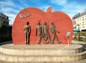 Exploring Ulaanbaatar, the Beatles Statue