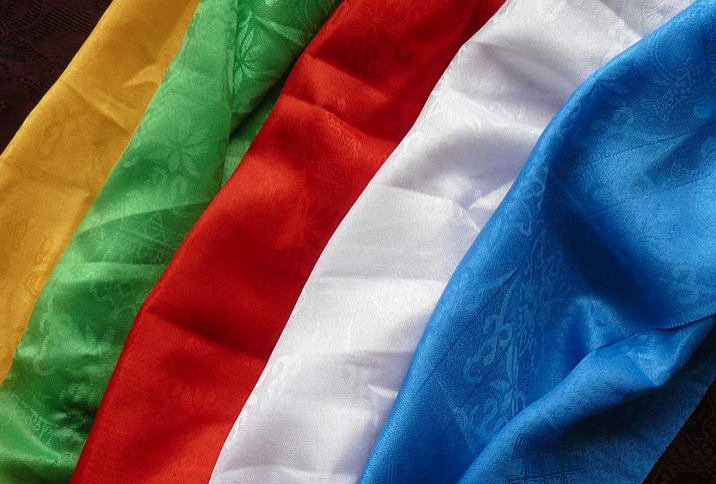 Sacred khadag - shopping experience in Ulaanbaatar